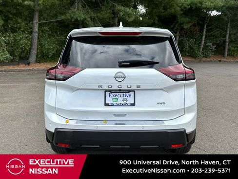 New 2026 Nissan Rogue SV image 3