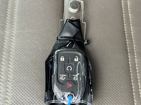 Used 2016 GMC Yukon XL Denali w/ Open Road Package image 39