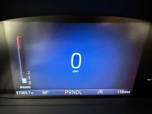 Used 2025 Ford Escape ST-Line Select AWD/4WD image 19