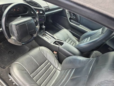Used 1995 Chevrolet Camaro LT RWD image 19