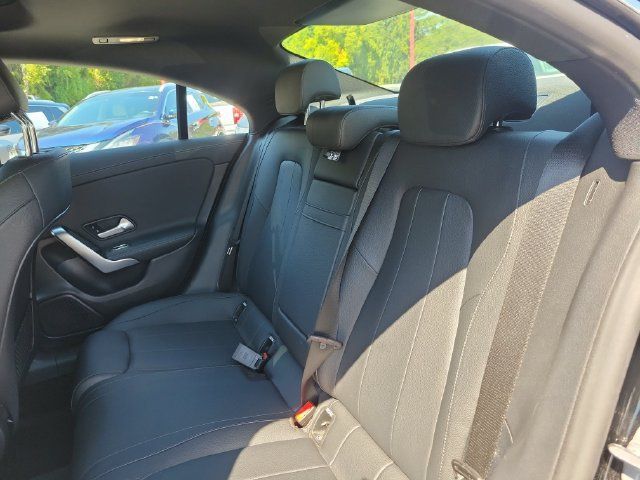 Used 2025 Mercedes-Benz CLA 250 image 10