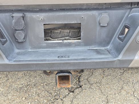Used 2022 Ford F150 XLT w/ Equipment Group 302A High AWD/4WD image 25
