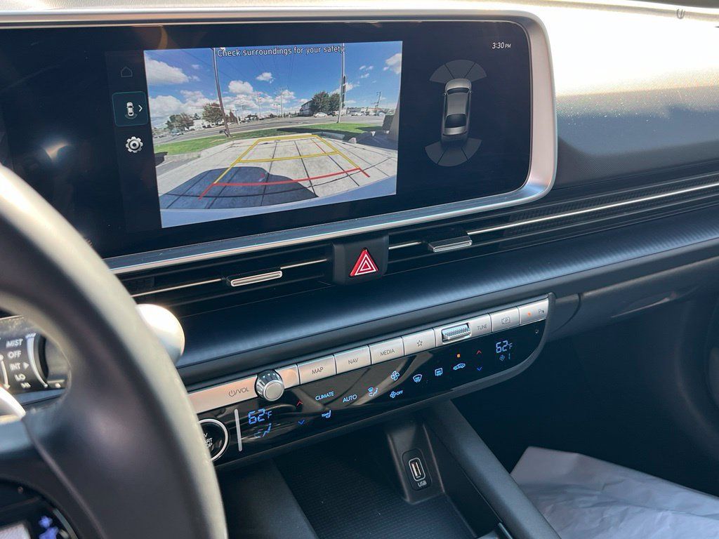 Used 2024 Hyundai Ioniq 6 SEL RWD image 18