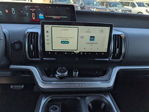 New 2026 Ford Expedition Platinum w/ Stealth Appearance Package image 13