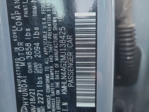 Used 2021 Hyundai Elantra SEL w/ Convenience + Premium Package image 34