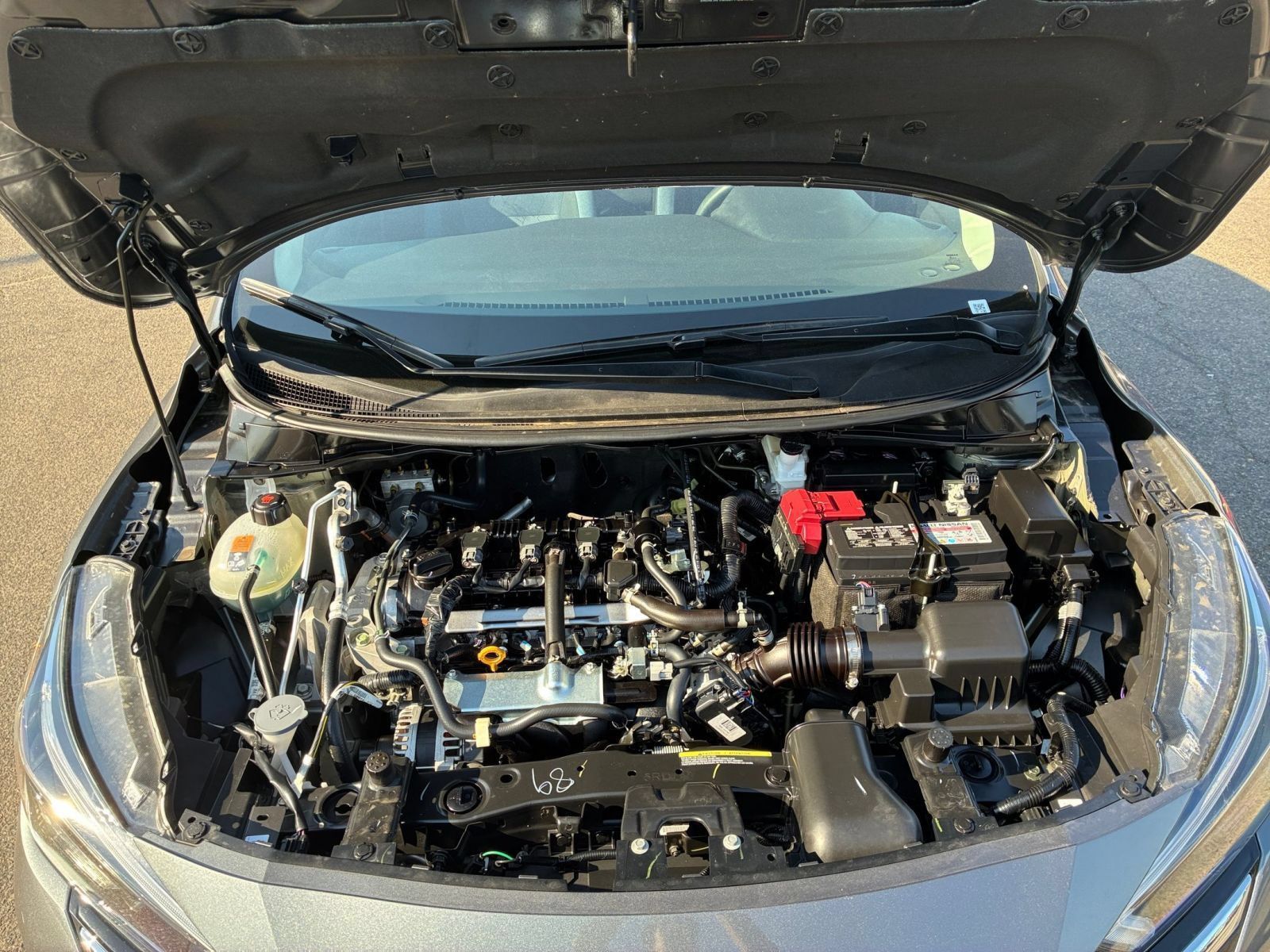 Used 2025 Nissan Versa SV FWD image 29