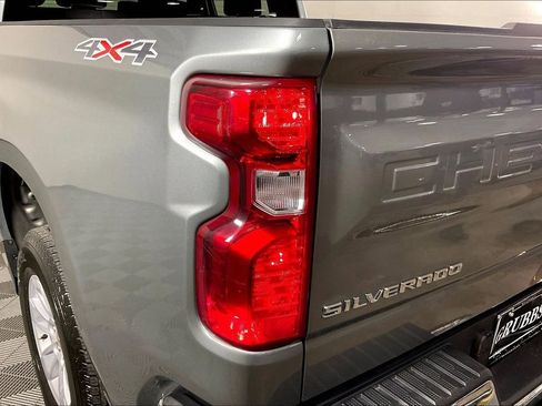 Used 2025 Chevrolet Silverado 1500 LT AWD/4WD image 41