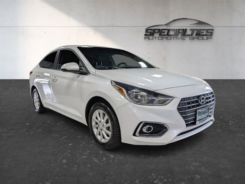 Used 2022 Hyundai Accent SEL FWD image 1