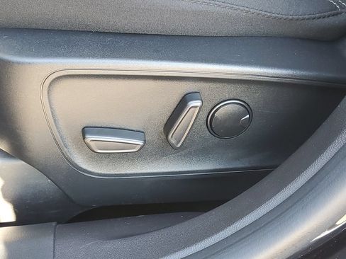 Used 2023 Ford Escape Active w/ Tech Pack #2 AWD/4WD image 12