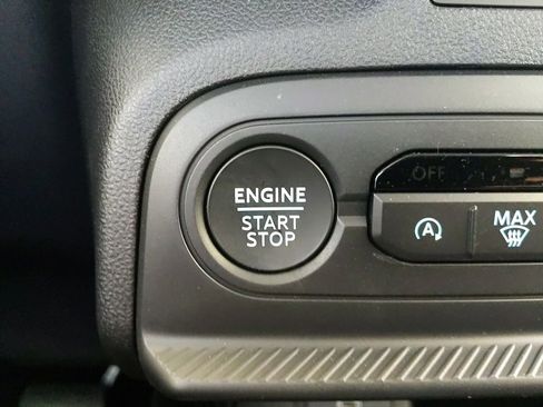 Used 2025 Ford Bronco Sport Big Bend w/ Convenience Package AWD/4WD image 25