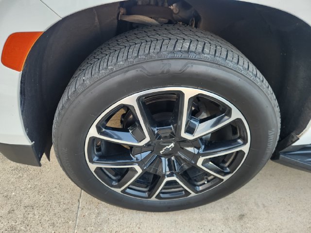 Used 2021 Chevrolet Tahoe RST RWD image 8