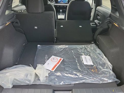 New 2026 Nissan Kicks SV FWD image 12
