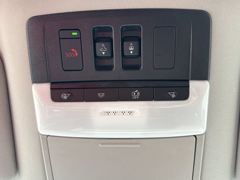 New 2026 Nissan Pathfinder Platinum FWD image 10