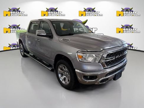 Used 2022 RAM 1500 Big Horn AWD/4WD image 3