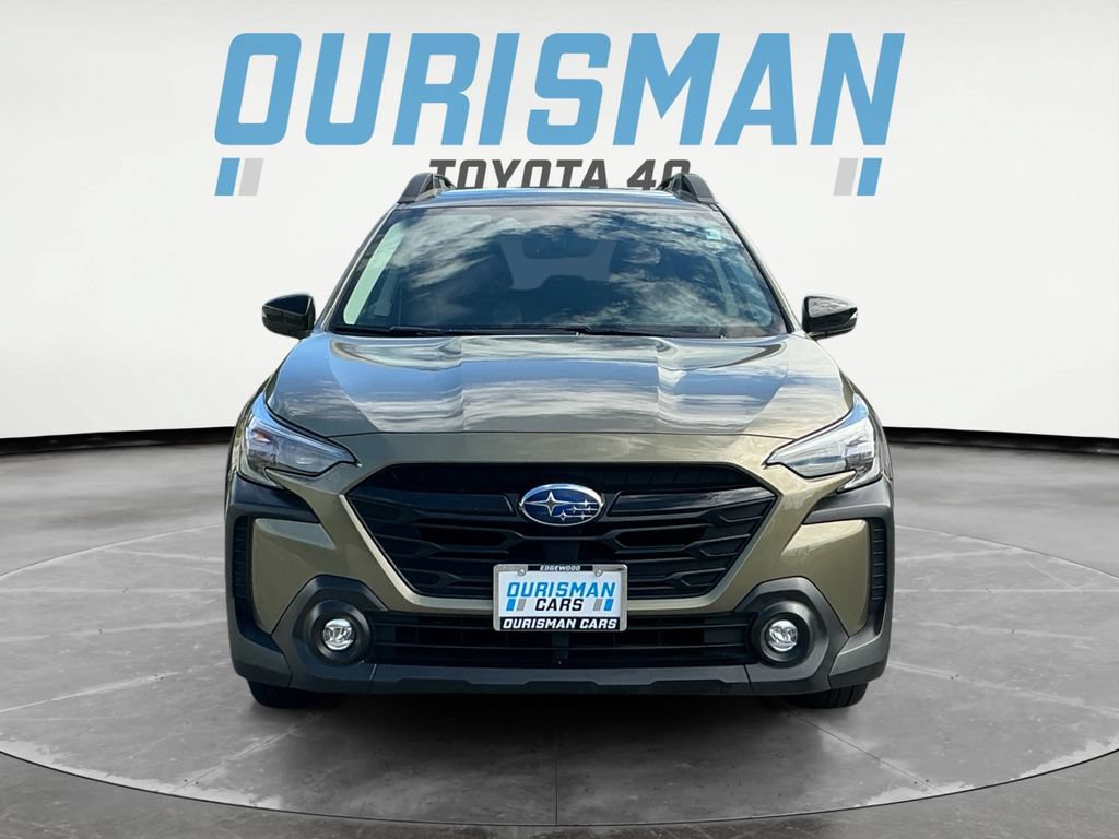 Used 2025 Subaru Outback Onyx Edition AWD/4WD image 2