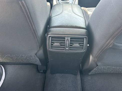 Used 2021 Nissan Rogue Sport SV FWD image 14
