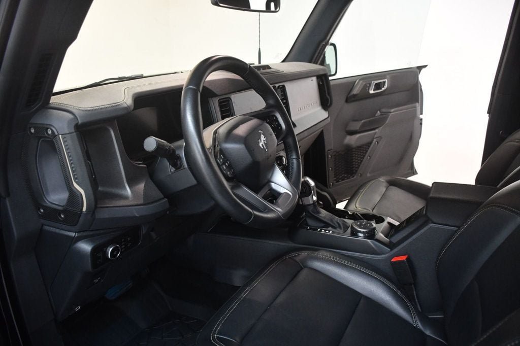 Used 2025 Ford Bronco Badlands AWD/4WD image 31
