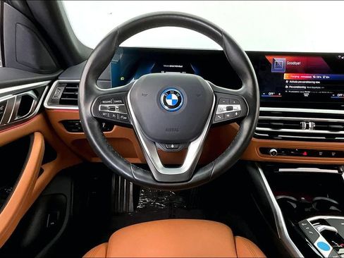 Used 2023 BMW i4 eDrive40 w/ Premium Package RWD image 6