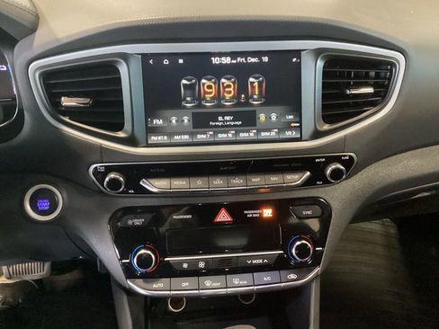 Used 2019 Hyundai Ioniq Limited w/ Ultimate Package 02 image 31