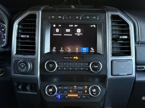 Used 2019 Ford Expedition Platinum image 57