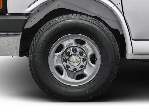 Used 2018 Chevrolet Express 3500 LS RWD image 14