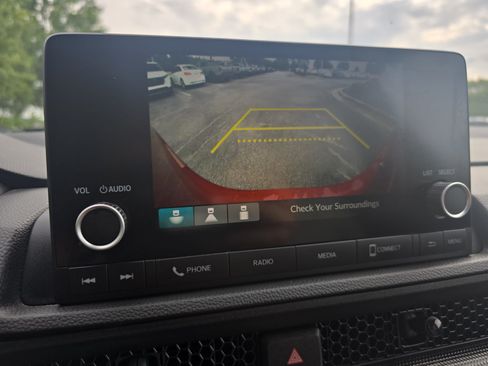 Used 2025 Honda CR-V LX image 21
