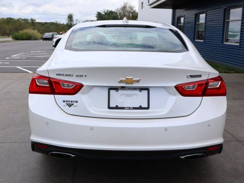Used 2016 Chevrolet Malibu Premier w/ Driver Confidence Package II FWD image 7