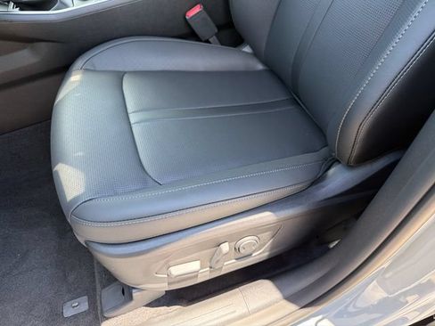 New 2026 Kia Sorento S FWD image 19
