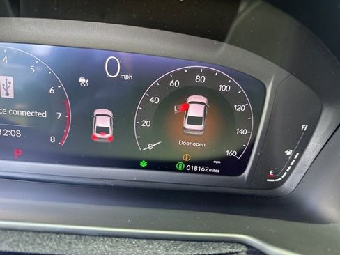 Used 2024 Honda Accord EX image 4