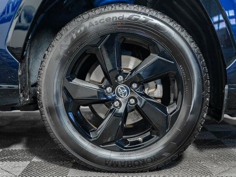 Used 2019 Toyota RAV4 XSE image 19