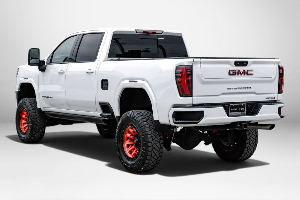 Used 2024 GMC Sierra 2500 AT4 w/ AT4 Premium Plus Package AWD/4WD image 8
