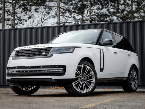 New 2025 Land Rover Range Rover SE image 1