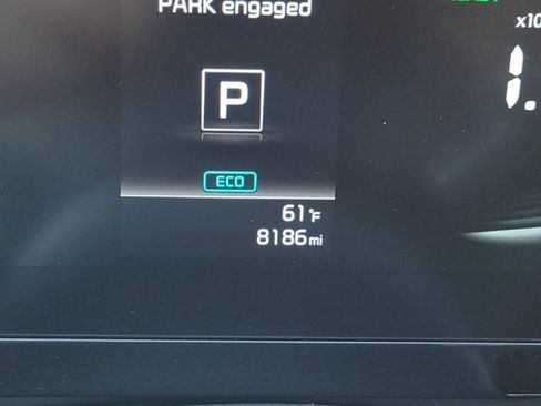 Certified 2025 Kia Sportage LX image 20