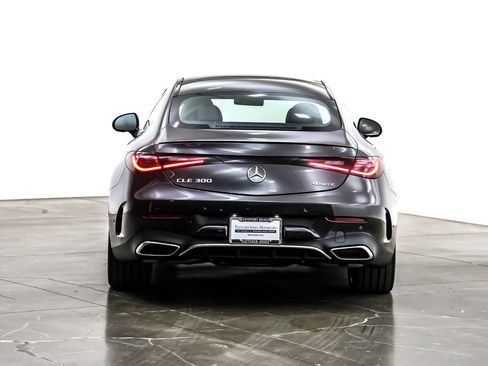 Used 2024 Mercedes-Benz CLE 300 CLE 300 4MATIC Coupe image 4