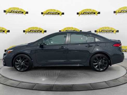 Used 2026 Toyota Corolla SE FWD image 2