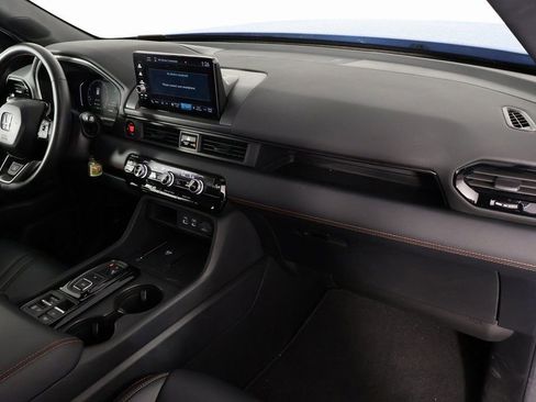 Used 2025 Honda Pilot TrailSport image 9