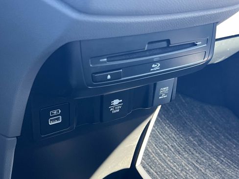 Used 2022 Honda Odyssey Elite image 17