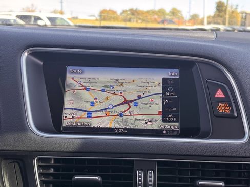 Used 2015 Audi Q5 2.0T Premium Plus w/ Technology Package image 29