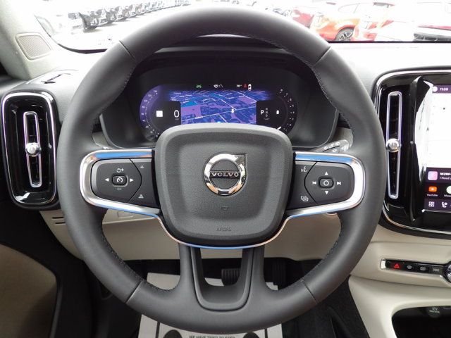 Certified 2024 Volvo XC40 B5 Plus w/ Climate Package AWD/4WD image 18