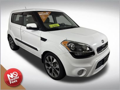 Used 2013 Kia Soul ! w/ Premium Pkg