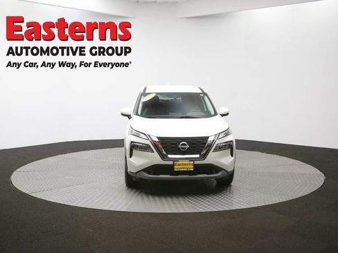 Used 2022 Nissan Rogue SV image 87