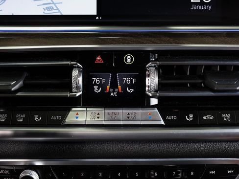 Used 2023 BMW X6 M50i w/ Executive Package image 33