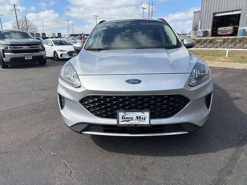 Used 2020 Ford Escape SE image 8