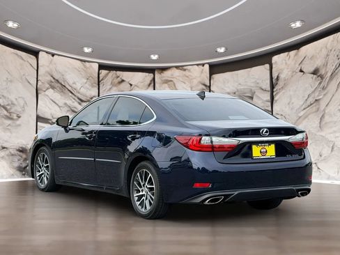 Used 2017 Lexus ES 350 FWD image 8