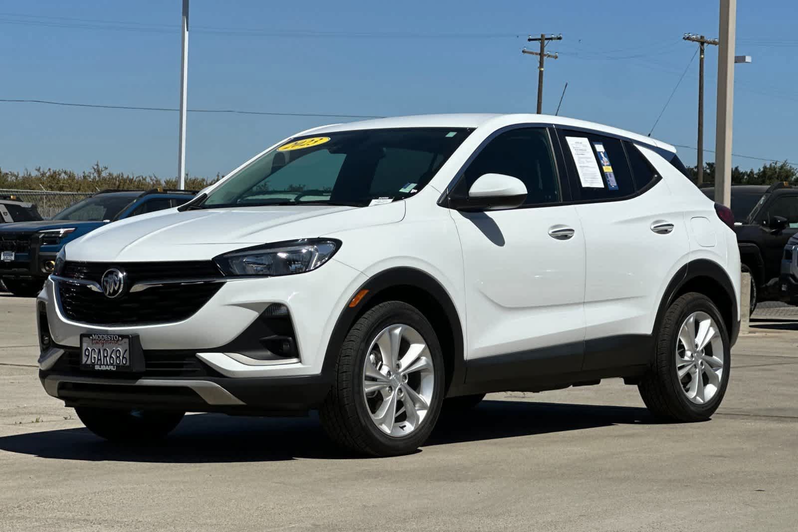 Used 2023 Buick Encore GX Preferred w/ Cold Weather Comfort Package FWD image 7