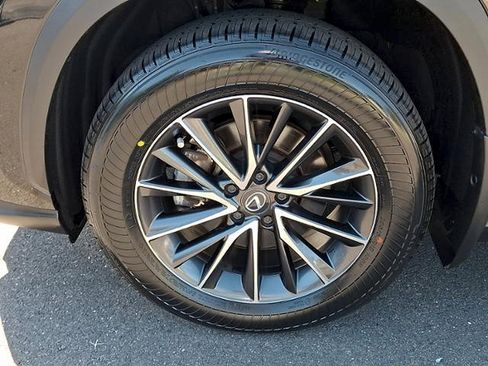 Used 2024 Lexus NX 350 AWD image 9