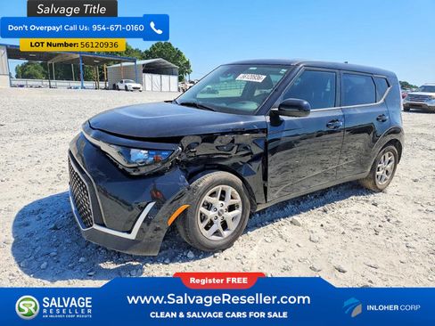 Used 2024 Kia Soul LX w/ Option Group 015 FWD image 1