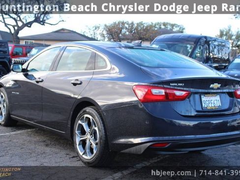 Used 2023 Chevrolet Malibu LT image 3