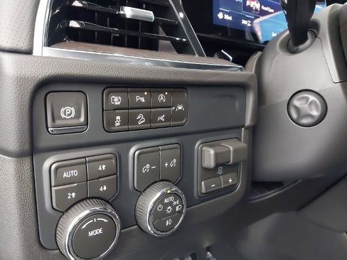 New 2026 Chevrolet Tahoe Premier image 24