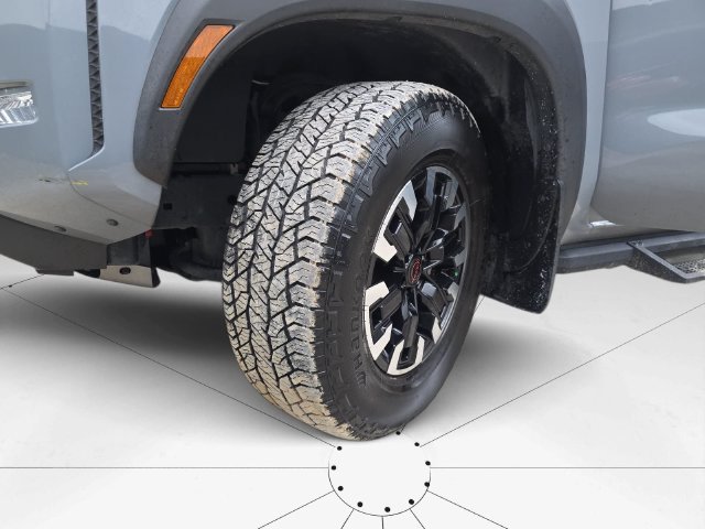 Used 2024 Nissan Frontier PRO-4X w/ Pro Convenience Package AWD/4WD image 38